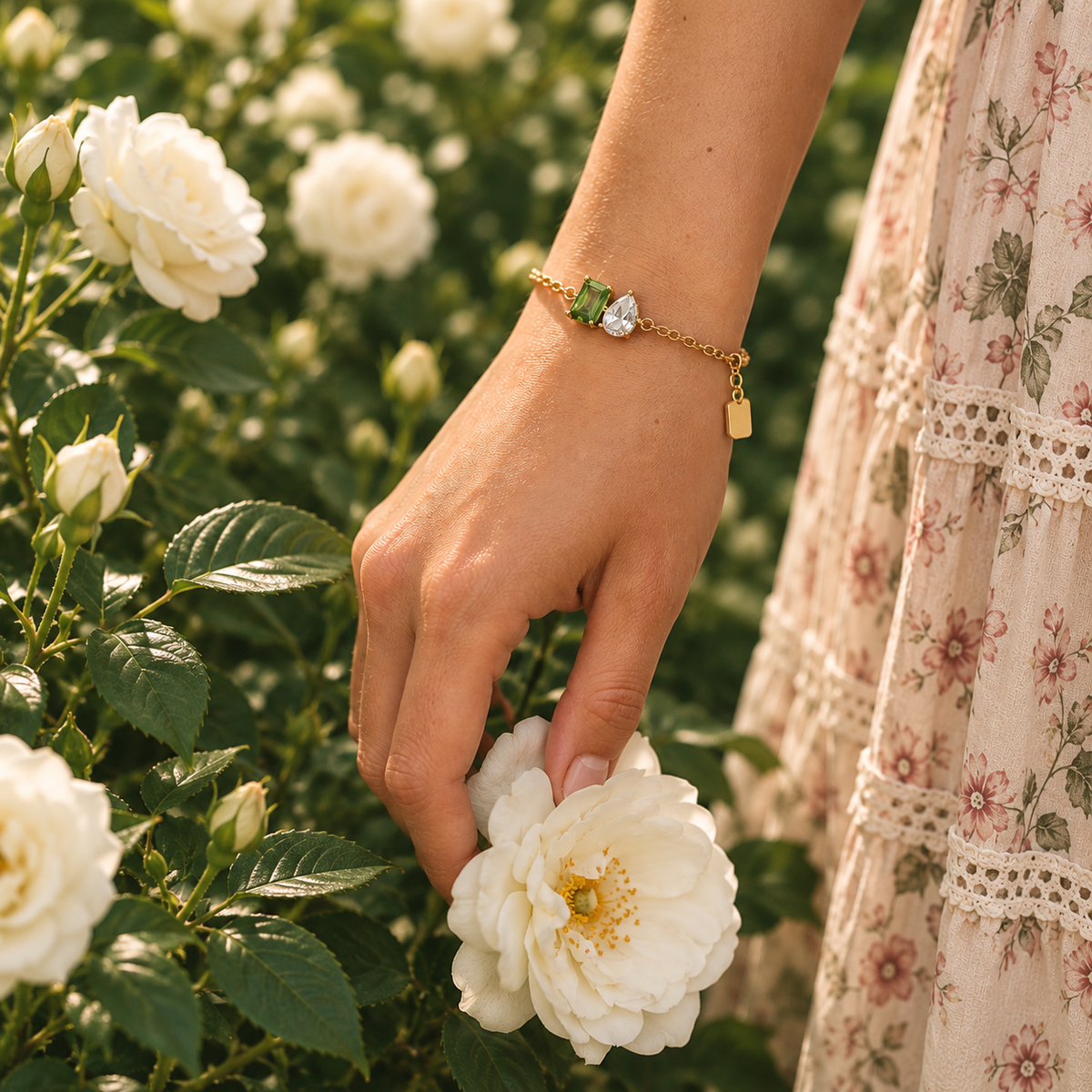 Gold toi et moi birthstone bracelet